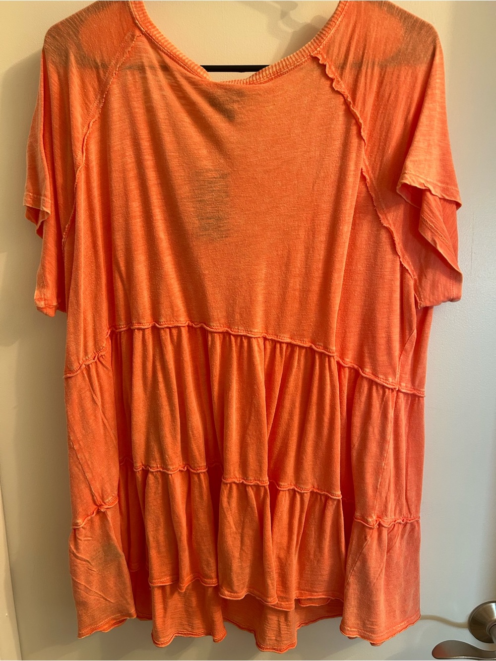 torrid Coral Tiered Scoop Neck Tunic - Picture 2 of 3